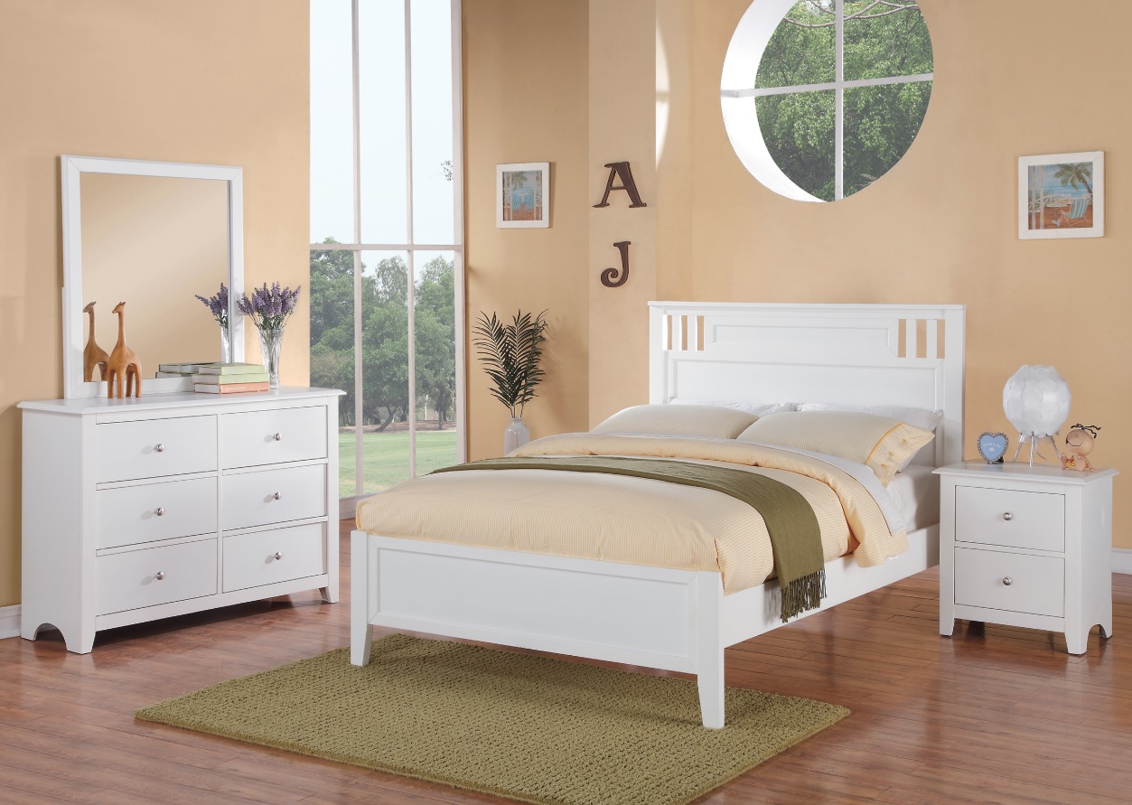 white finish bedroom furniture